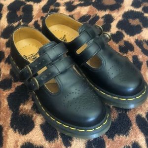 Dr . Martens Mary Janes